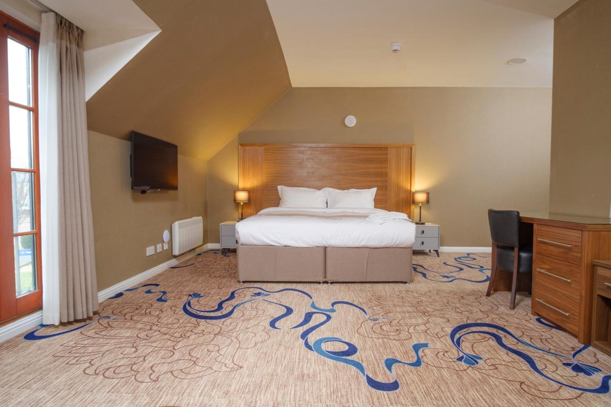 Kelpies Hotel Фалькирк Экстерьер фото
